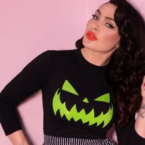 Vixen by Micheline Pitt